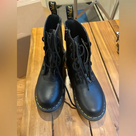Dr. Martens | Shoes | Dr Marten Zip Up Black Leather Boots  display picture 3